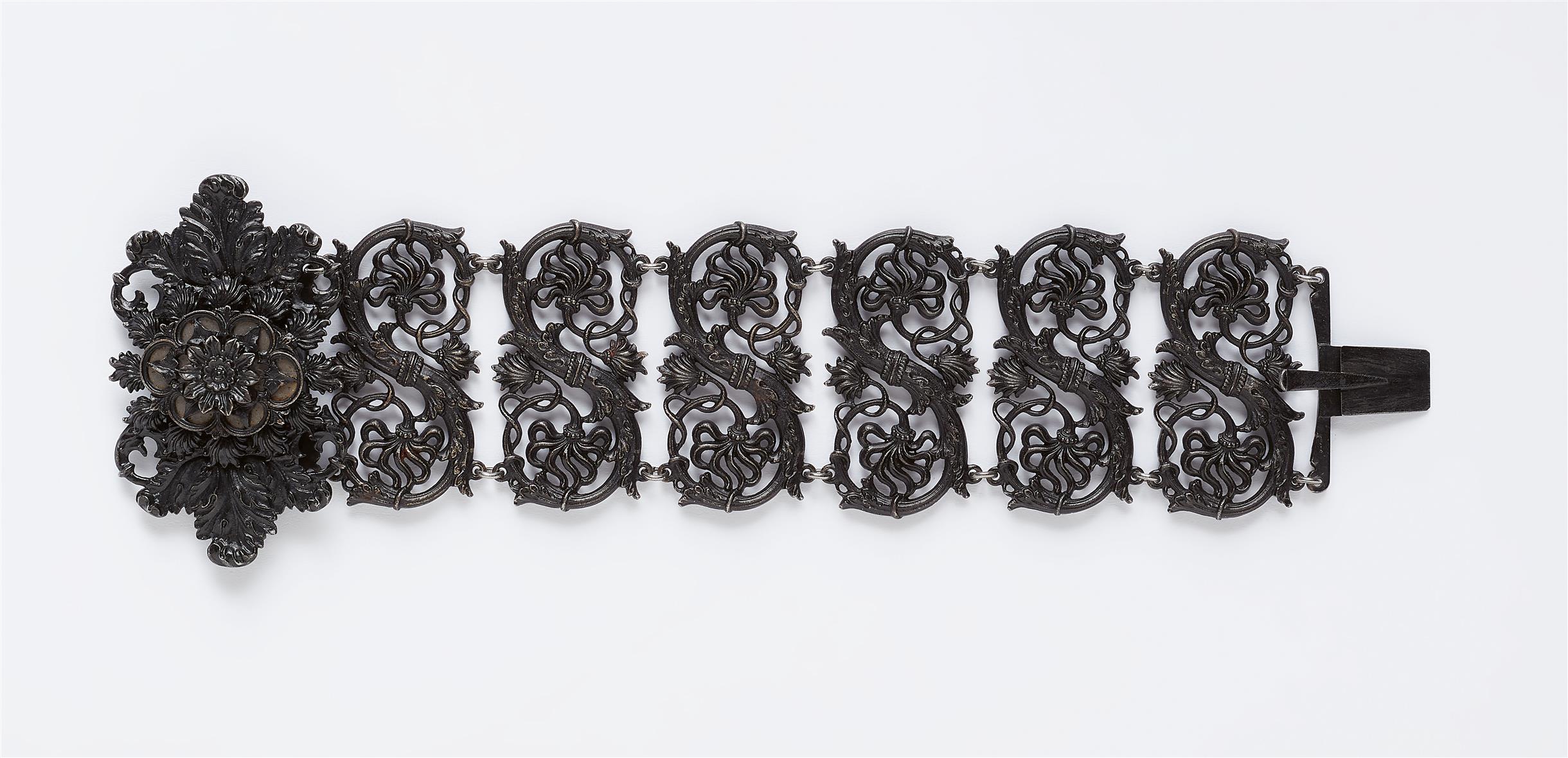 Armband Eisenk.
